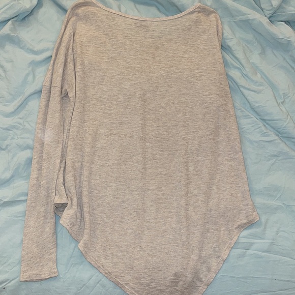 Top - Picture 2 of 2